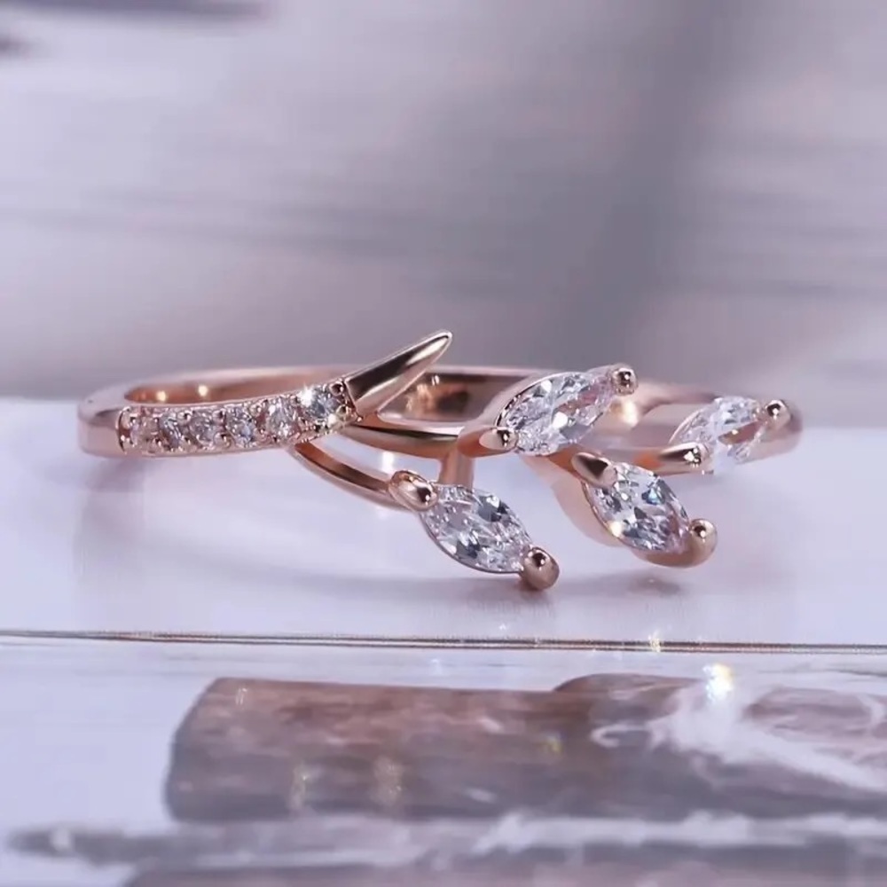 Rose Gold Cubic Zircon Leaf Ring Size 6 - Picture 3 of 6